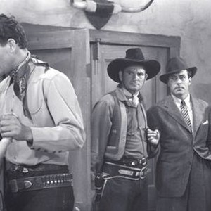Wyoming Outlaw (1939) photo 4