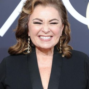 Roseanne Barr at arrivals for 75th Annual Golden Globe Awards - Arrivals 2, The Beverly Hilton Hotel, Beverly Hills, CA January 7, 2018. Photo By: Dee Cercone/Everett Collection