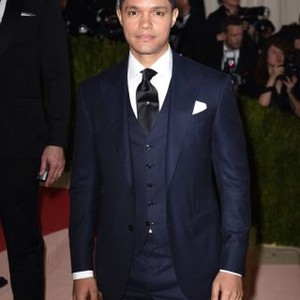 Trevor Noah at arrivals for Manus x Machina: Fashion in an Age of Technology Opening Night Costume Institute Annual Gala, Metropolitan Museum of Art, New York, NY May 2, 2016. Photo By: Derek Storm/Everett Collection