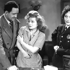 GIRLS IN CHAINS, Clancy Cooper, Arline Judge, Dorothy Burgess, 1943