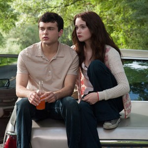 Alden Ehrenreich as Ethan Wate and Alice Englert as Lena Duchannes in "Beautiful Creatures." photo 17
