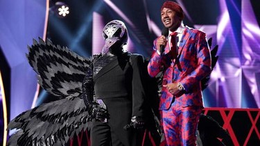 The masked singer 2025 season 1 episode 1