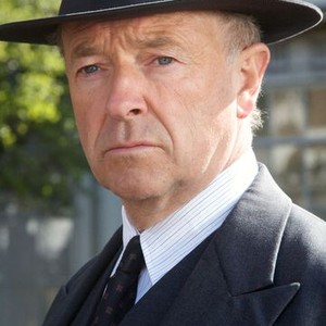 Michael Kitchen as Detective Chief Superintendent Christopher Foyle