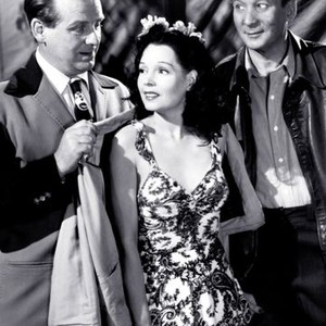 Machine Gun Mama (1944) photo 6