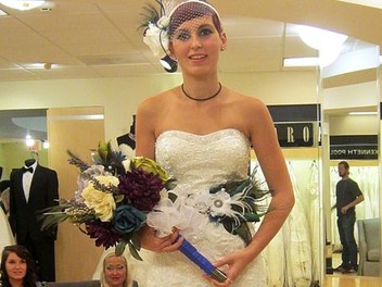 Robin gibbs say yes to the dress discount