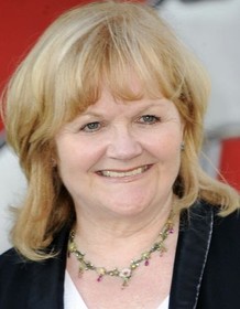 Lesley Nicol