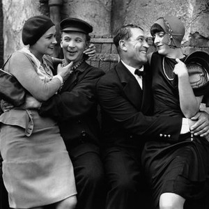HOT FOR PARIS, El Brendel, Victor McLaglen, 1929, TM and copyright ©20th Century Fox Film Corp. All rights reserved