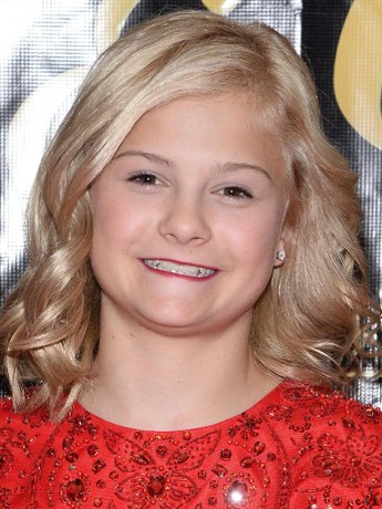 darci lynne red dress Highlights from last night #prom