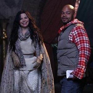 Once Upon a Time, Ginnifer Goodwin (L), Anthony Hemingway (R), 10/23/2011, ©KSITE