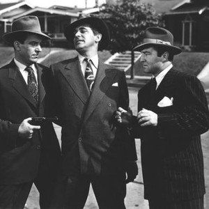 THREE ON A TICKET, Hugh Beaumont, Charles Quigley, Paul Bryar, 1947