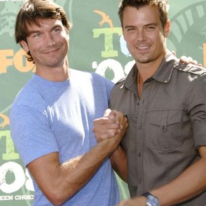 Jerry O''Connell, Josh Duhamel at arrivals for ARRIVALS - 2008 TEEN CHOICE Awards, Gibson Amphitheatre at Universal City Walk, Los Angeles, CA, August 03, 2008. Photo by: Michael Germana/Everett Collection