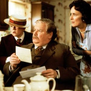HARRY POTTER AND THE SORCERER'S STONE, Harry Melling, Richard Griffiths, Fiona Shaw, 2001