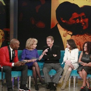 The View, from left: Tyson Beckford, Barbara Walters, Maury Povich, Connie Chung, Sherri Shepherd, 'Season 17', ©ABC