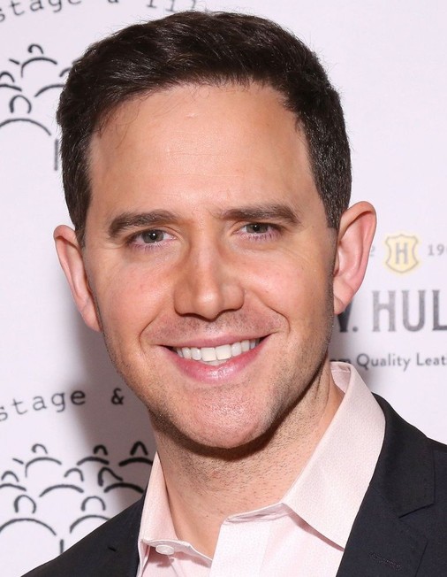 Santino Fontana