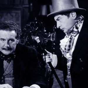 Crimes at the Dark House (1940) photo 4