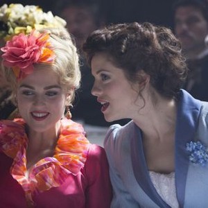 Dracula, Katie McGrath (L), Jessica De Gouw (R), 'A Whiff Of Sulfer', Season 1, Ep. #2, 11/01/2013, ©NBC