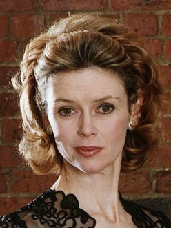 gabrielle drake photo