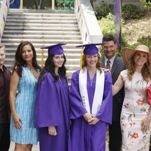 Switched at Birth, from left: Lucas Grabeel, Constance Marie, Vanessa Marano, Katie Leclerc, D.W. Moffett, Lea Thompson, 'And Life Begins Right Away', Season 3, Ep. #21, 08/18/2014, ©FREEFORM
