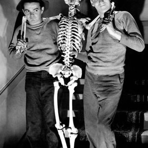 Ghosts on the Loose (1943) photo 3