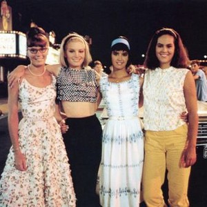 SHAG, Page Hannah, Bridget Fonda, Phoebe Cates, Annabeth Gish, 1989, (c) Hemdale Film Corp