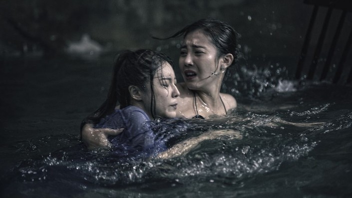 Escape of Shark | Rotten Tomatoes