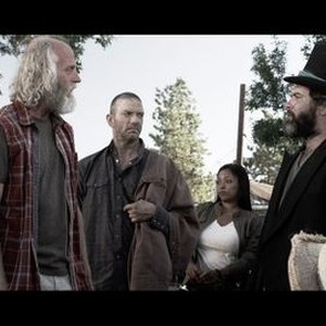 Z Nation, from left: Russell Hodgkinson, Keith Allan, Kellita Smith, Mark Carr, 'Welcome To The Fu-bar', Season 1, Ep. #7, 10/24/2014, ©SYFY