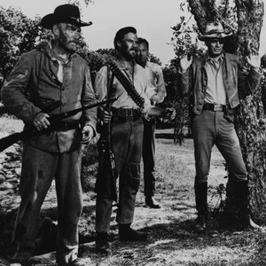 ALVAREZ KELLY, from left: Harry Carey Jr, Duke Hobbie, William Holden, Richard Widmark, 1966