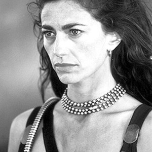 Claudia Black as geologist Shazza in USA Films' Pitch Black photo 15