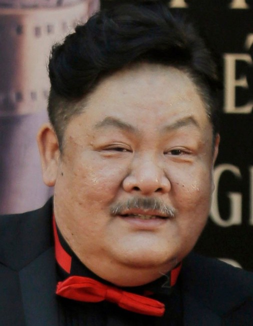 Suet Lam