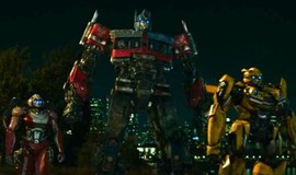 Transformers: Rise of the Beasts: Official Clip - Optimus Fights Scourge