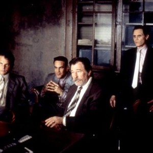 TRAVELLER, Bill Paxton, James Gammon (center), 1997, (c)October Films