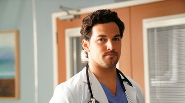 Watch grey's anatomy season 16 episode 10 new arrivals