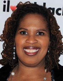 Dayna Lynne North
