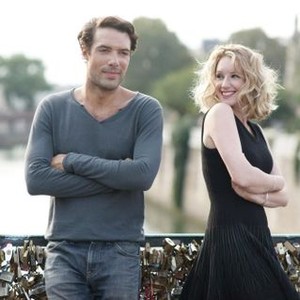 LOVE IS IN THE AIR, (aka AMOUR & TURBULENCES), from left: Nicolas Bedos, Ludivine Sagnier, 2013. ©Focus World