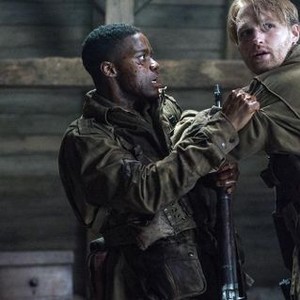 OVERLORD, FROM LEFT: JOVAN ADEPO, WYATT RUSSELL, 2018. PH: PETER MOUNTAIN/© PARAMOUNT PICTURES