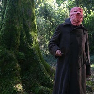 Man in the pink mask in "Timecrimes." photo 5