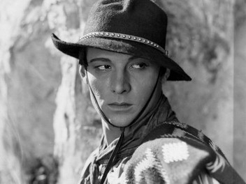 The Legend of Rudolph Valentino | Rotten Tomatoes