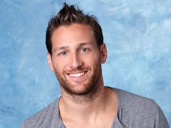 The bachelor season 18 episode 1 hotsell