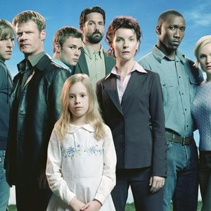 Chad Faust, Joel Gretsch, Patrick Flueger, Billy Campbell, Jacqueline McKenzie, Mahershalalhashbaz Ali and Laura Allen (top row, from left); Conchita Campbell (bottom)