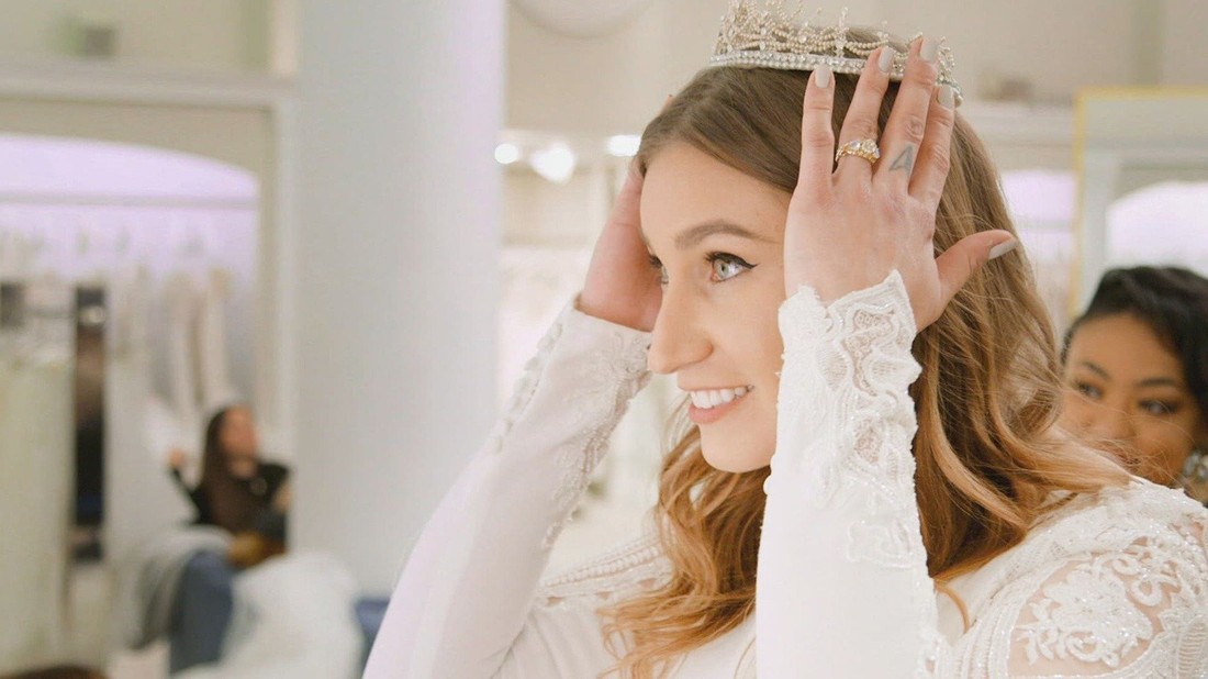Say yes to outlet the dress season 19