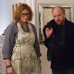 <em>Louie</em>, Season 5: Episode 1, "Pot Luck"