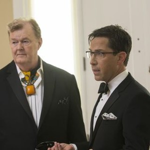The Comeback, Robert Michael Morris (L), Dan Bucatinsky (C), Lillian Hurst (R), 06/05/2005, ©HBO