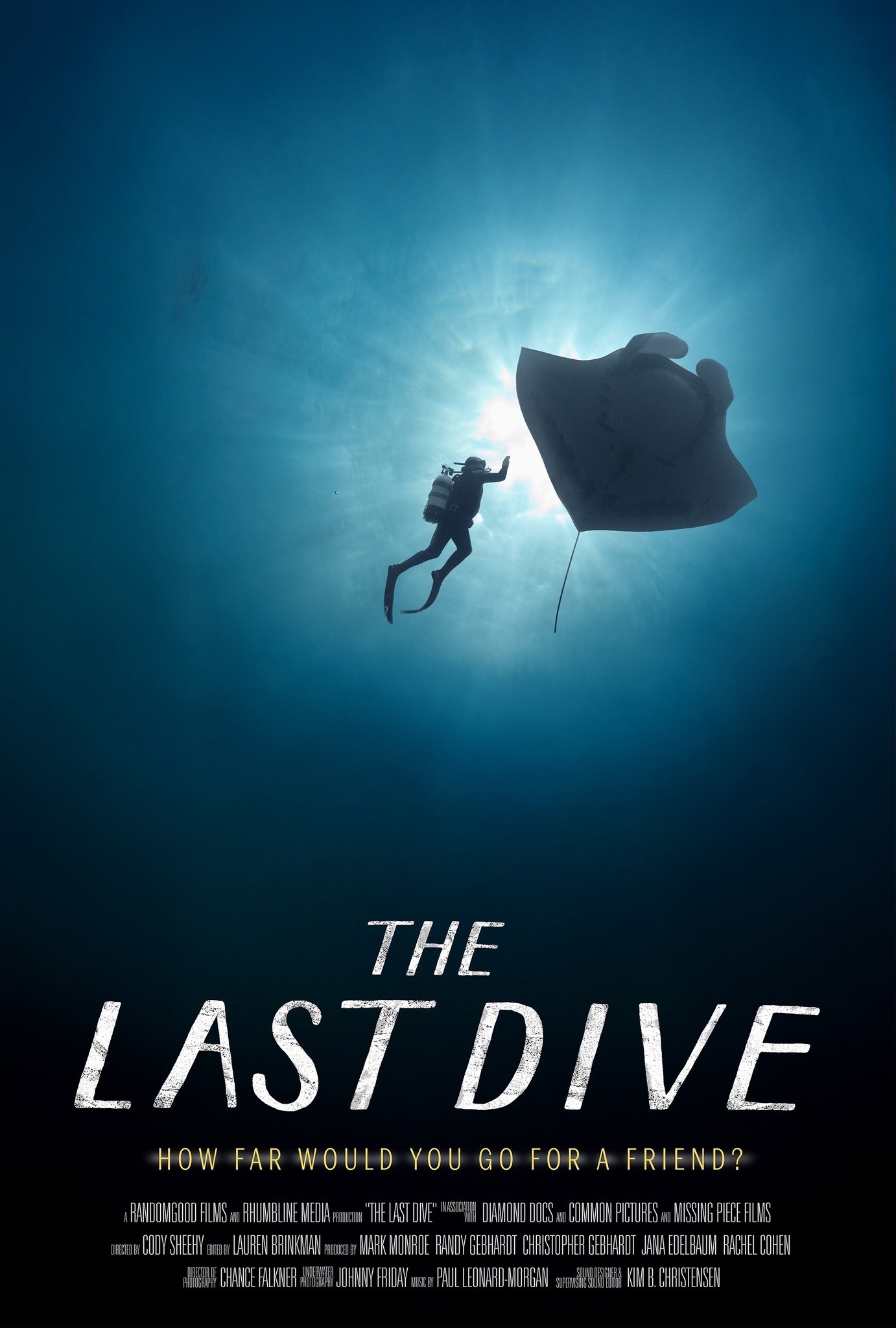 At Last DIVER Diver stranded at sea 30 miles off shore records his 