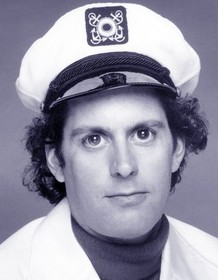 Captain' Daryl Dragon Of Musical Duo Captain & Tennille Dead At 76