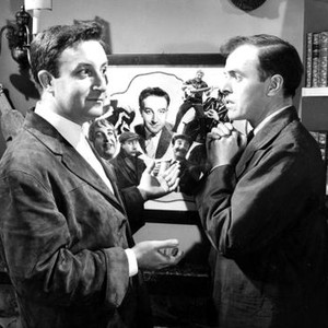 YOUR PAST IS SHOWING, (aka THE NAKED TRUTH), Peter Sellers, Kenneth Griffith, 1957.