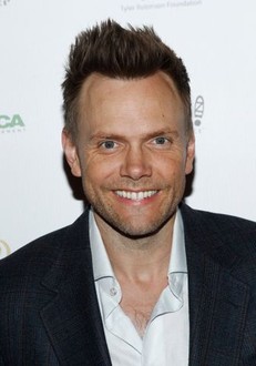 Joel Mchale Hot