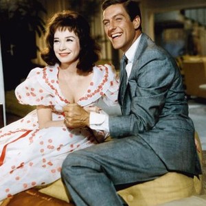 WHAT A WAY TO GO!, from left: Shirley MacLaine, Dick Van Dyke, 1964, TM & Copyright © 20th Century Fox Film Corp.