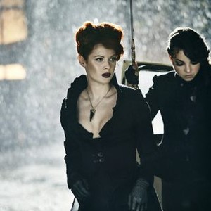 Into The Badlands, Emily Beecham (L), Ruby Lou Smith (R), 'The Fort', Season 1, Ep. #1, 11/15/2015, ©AMC