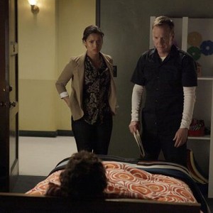 TOUCH, Gugu Mbatha-Raw (L), Kiefer Sutherland (R), 'Lost and Found', Season 1, Ep. #6, 04/19/2012, ©FOX