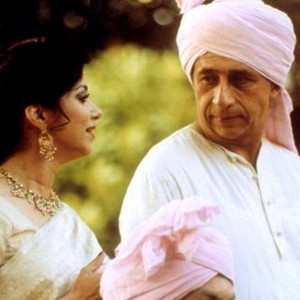 MONSOON WEDDING, Lillette Dubey, Naseeruddin Shah, 2001